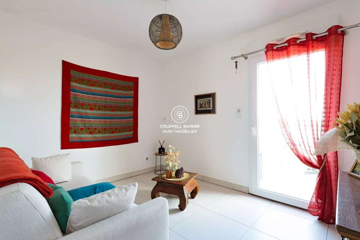 Appartement à VILLENEUVE-DE-LA-RAHO