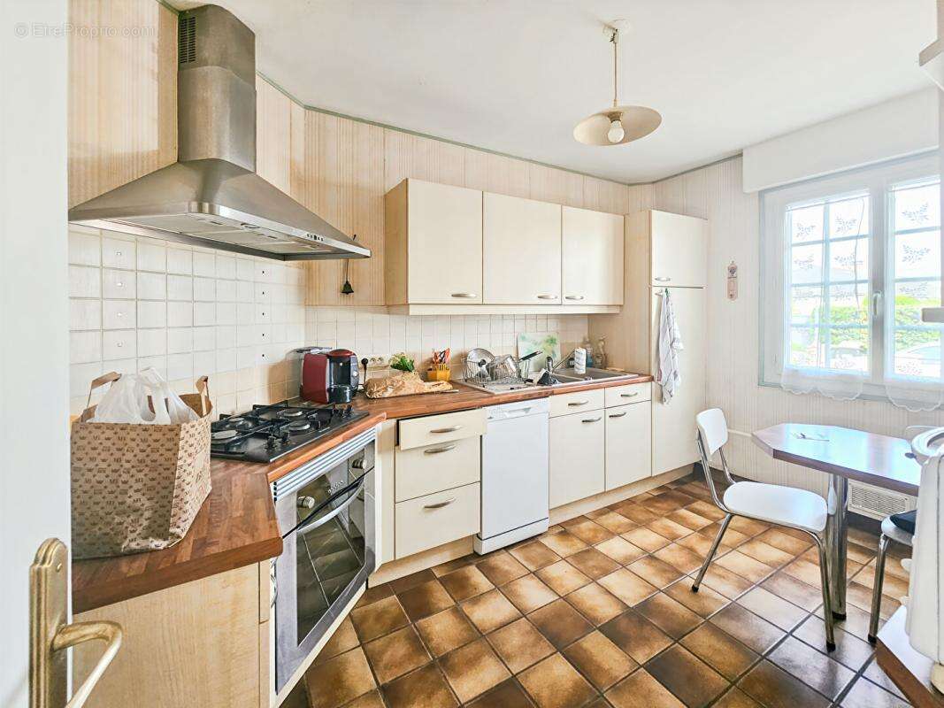 Maison à SAINTE-GEMMES-SUR-LOIRE
