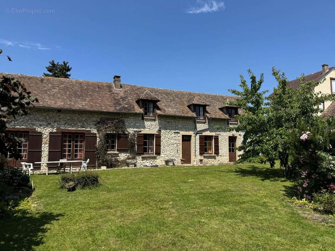 Maison à PACY-SUR-EURE