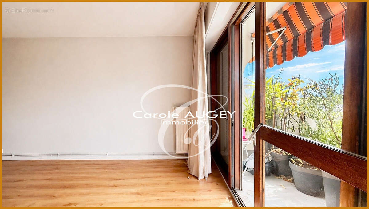 Appartement à LE BOUSCAT