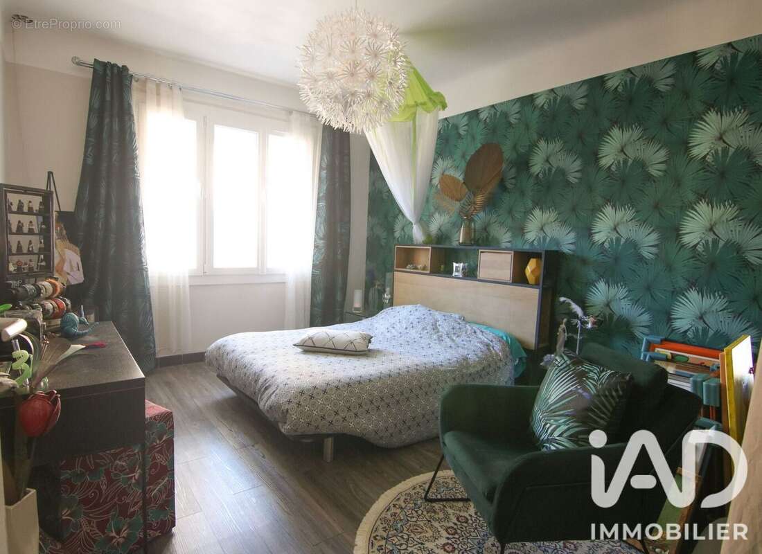 Maison 196 m² à La Roquebrussanne  - photo 9