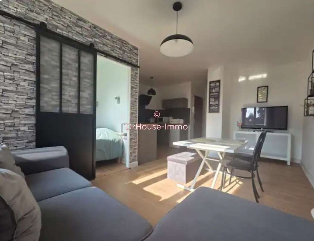 Appartement à OUISTREHAM