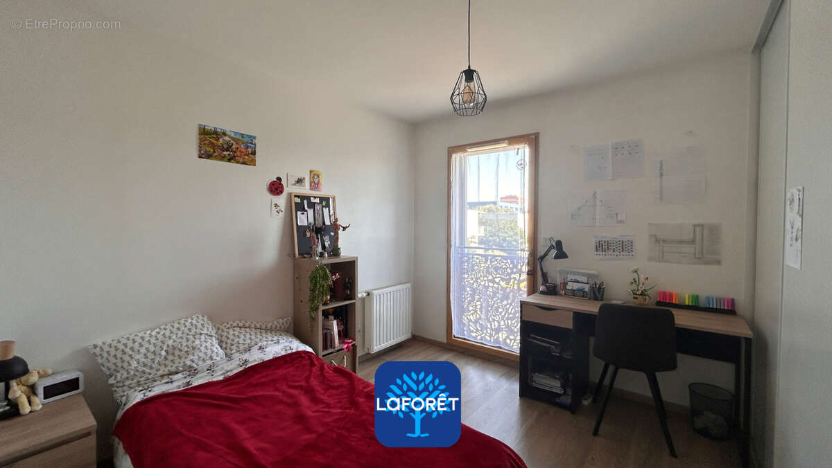 Appartement à BRON