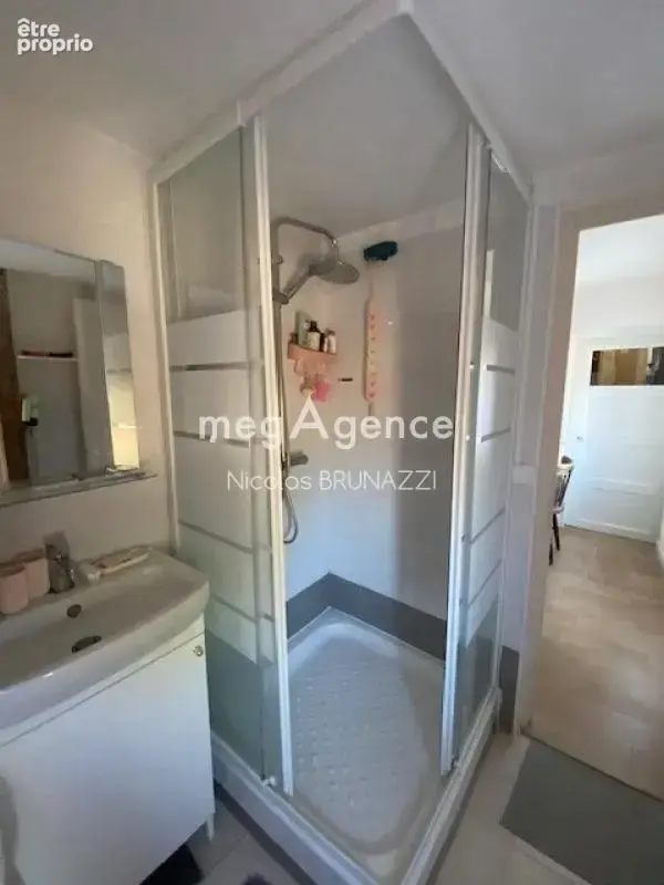 Maison rénovée avec charme de l'ancien et confort moderne - photo 7