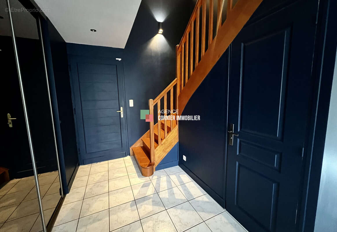 Maison à NOYAL-SUR-VILAINE