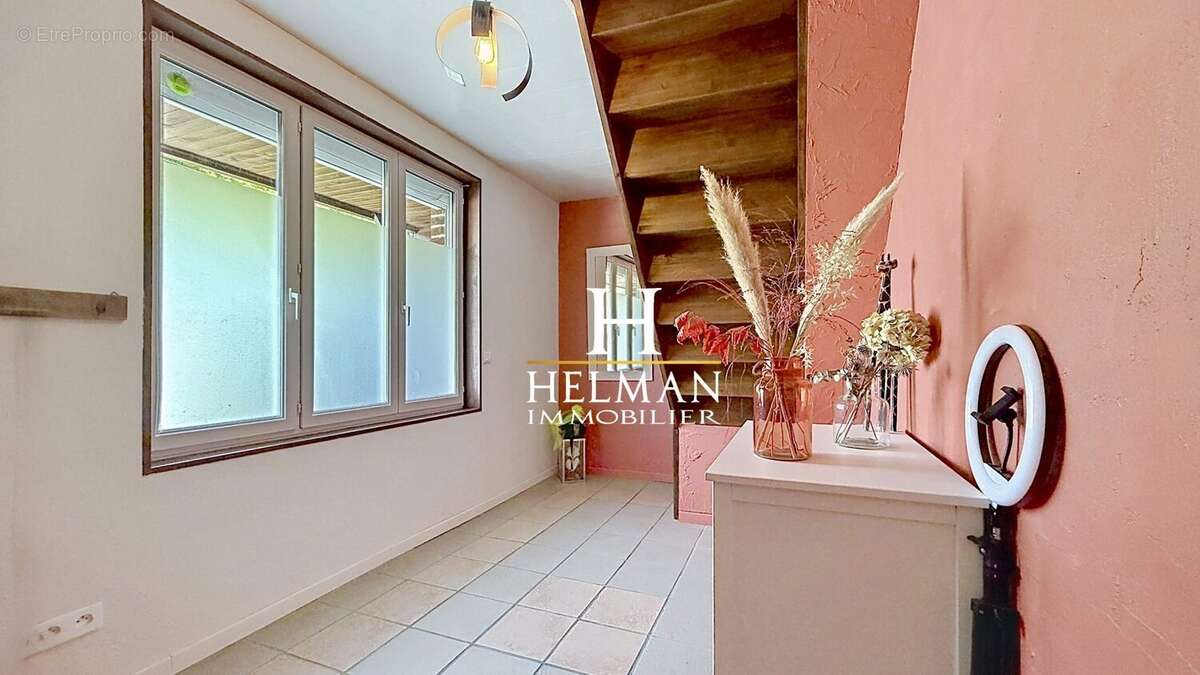 Maison 205 m² à Buysscheure  - photo 9