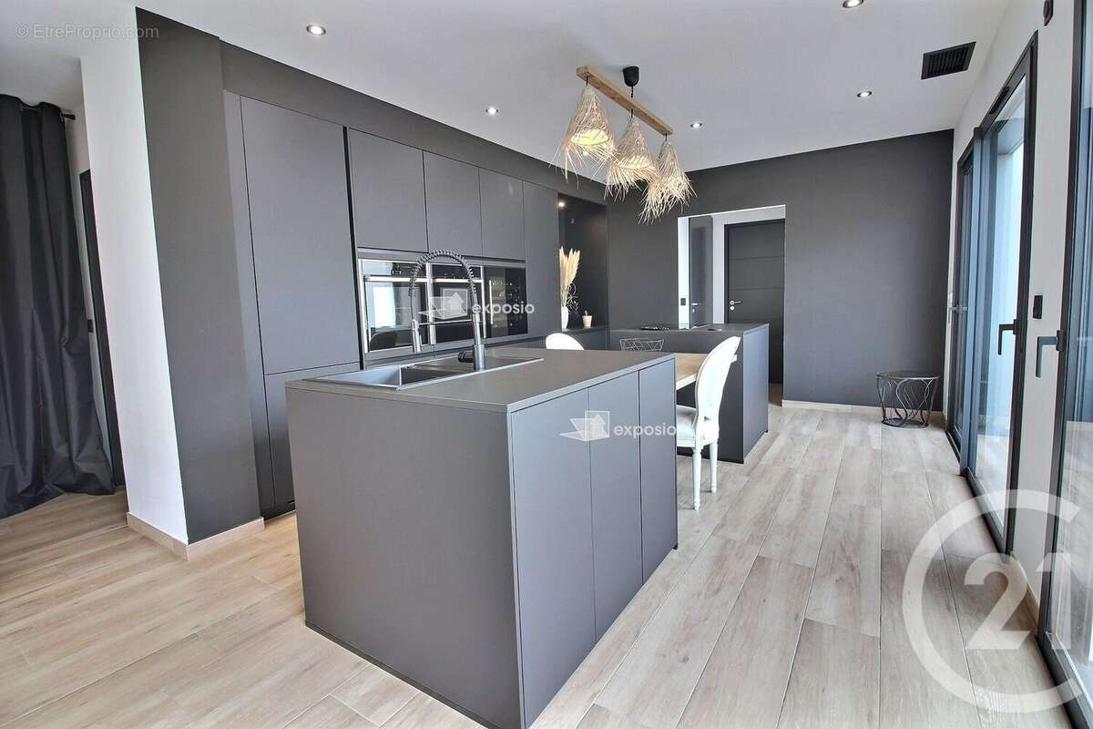 Maison à VILLELONGUE-DE-LA-SALANQUE