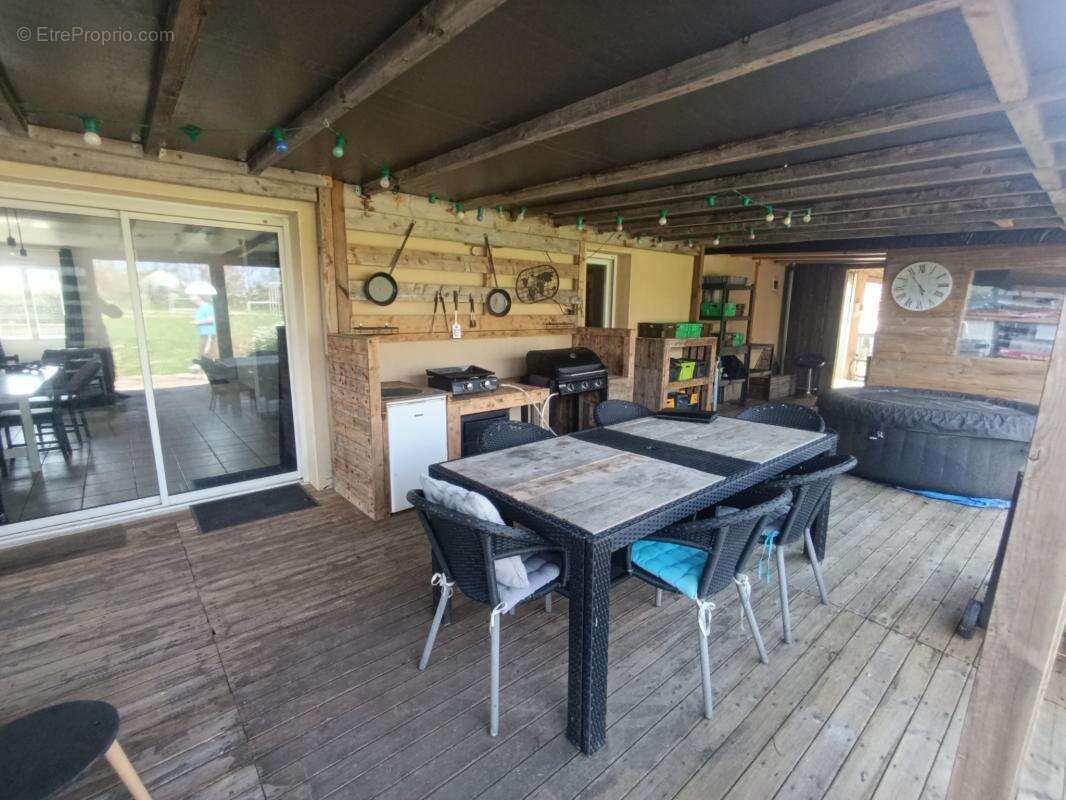 Maison à BRAINS-SUR-GEE