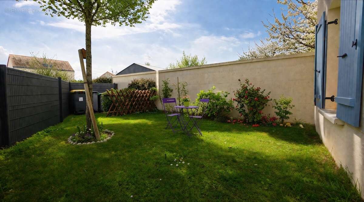 Maison à MEZIERES-SUR-SEINE