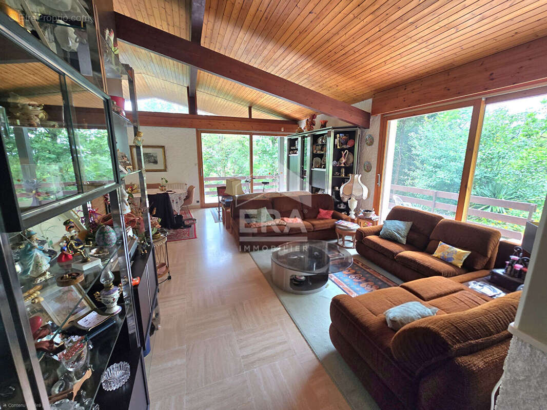 Maison à MONTPON-MENESTEROL