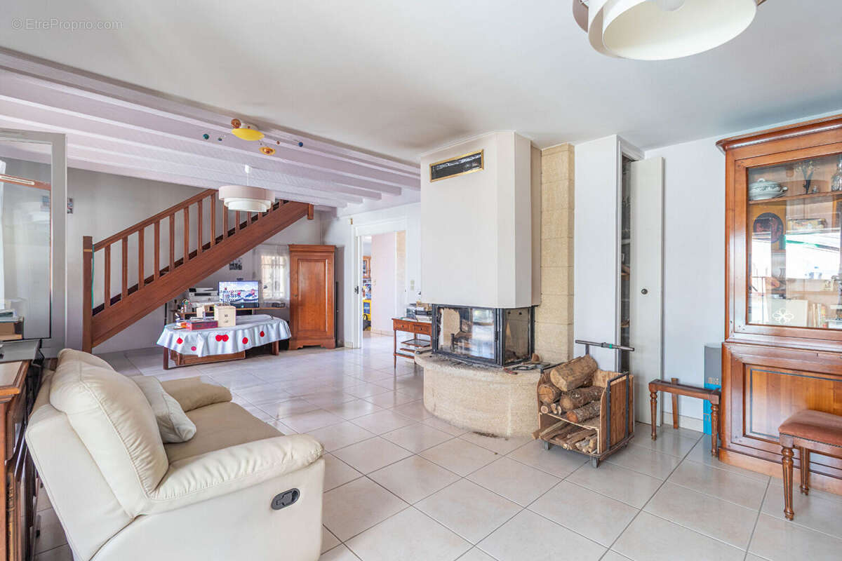 Maison à CHANCELADE