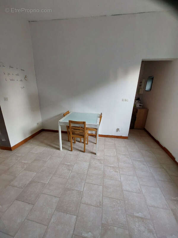 Appartement à CAUDRY