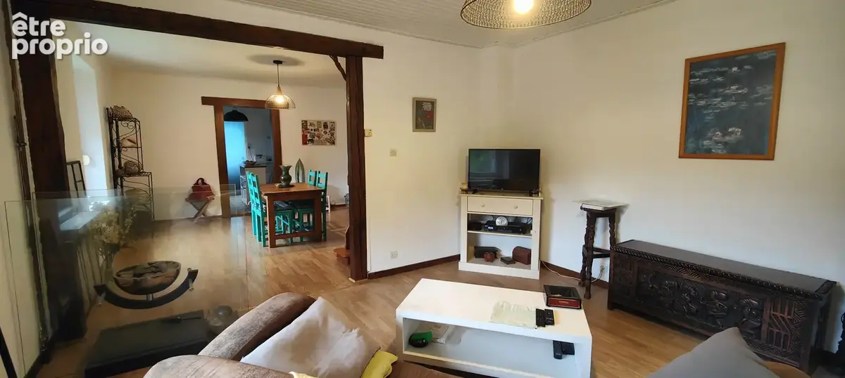 A La Claquette, appartement F2 en duplex, 68.40 m2, jardin privatif de 98 m2, deux grandes caves. - photo 14