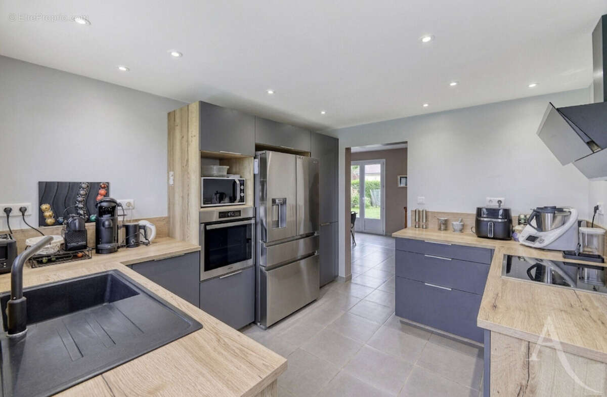 Maison Cugand - photo 4