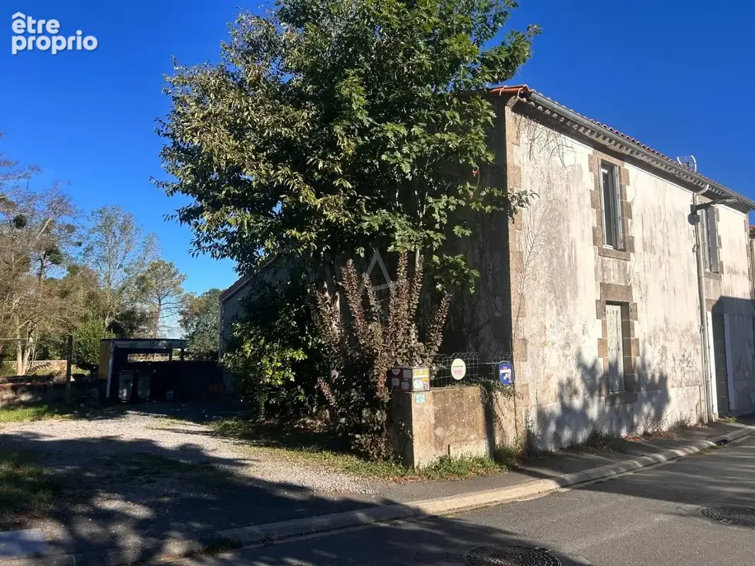 Maison à LA BRUFFIERE