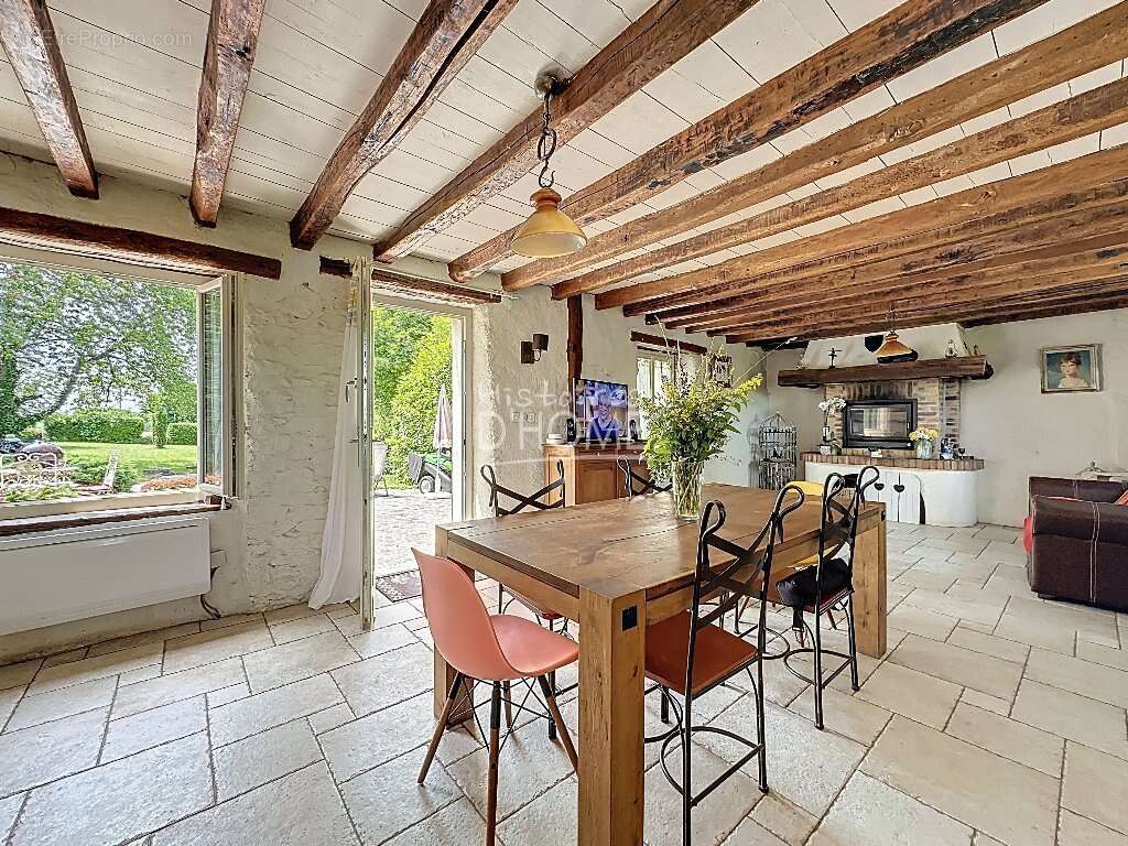 Maison à LA FERTE-GAUCHER