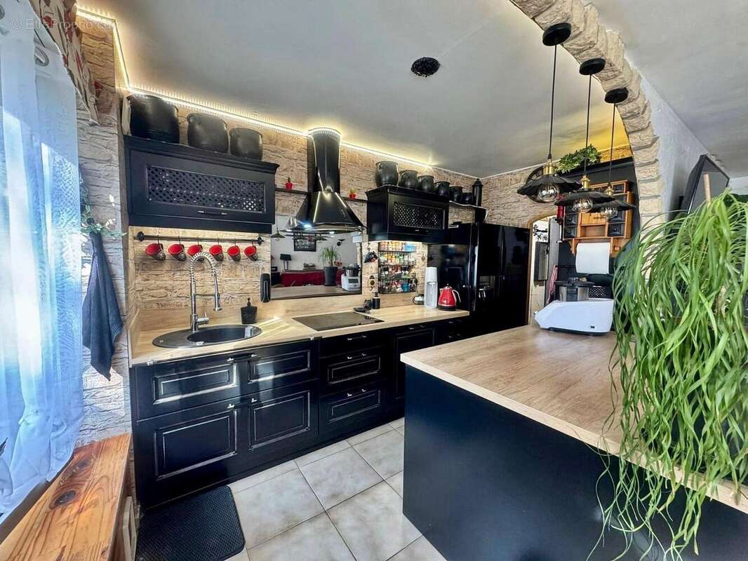   - Appartement à NICE