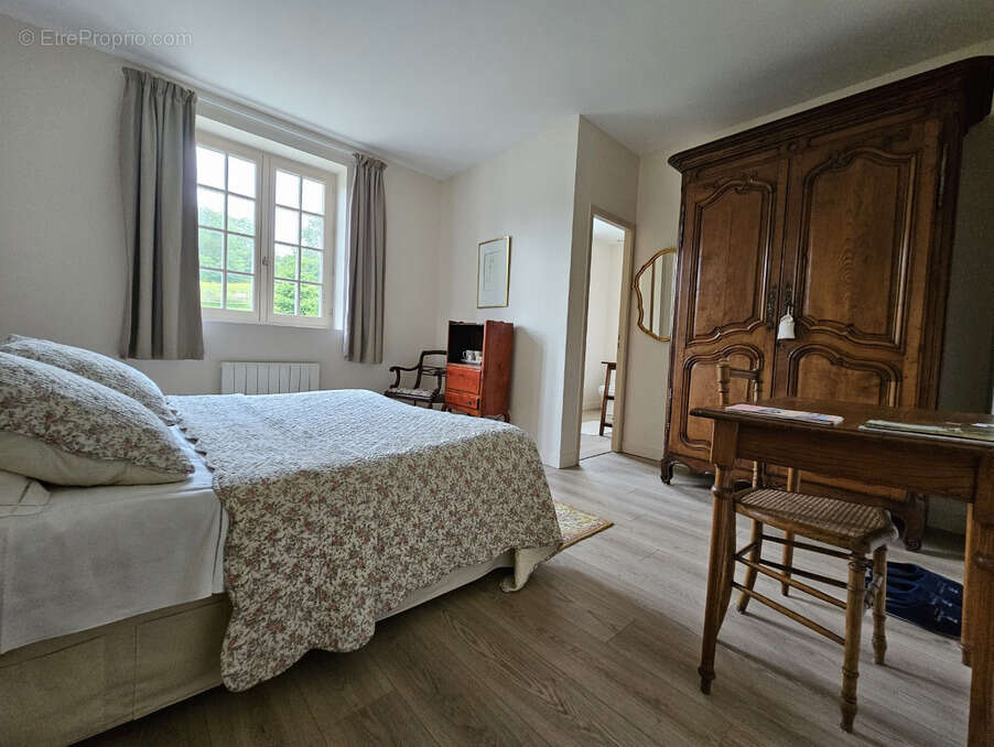 Maison à PONT-L'EVEQUE