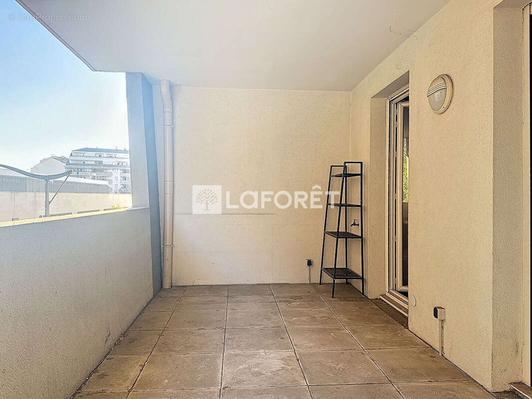 Appartement à MARSEILLE-8E