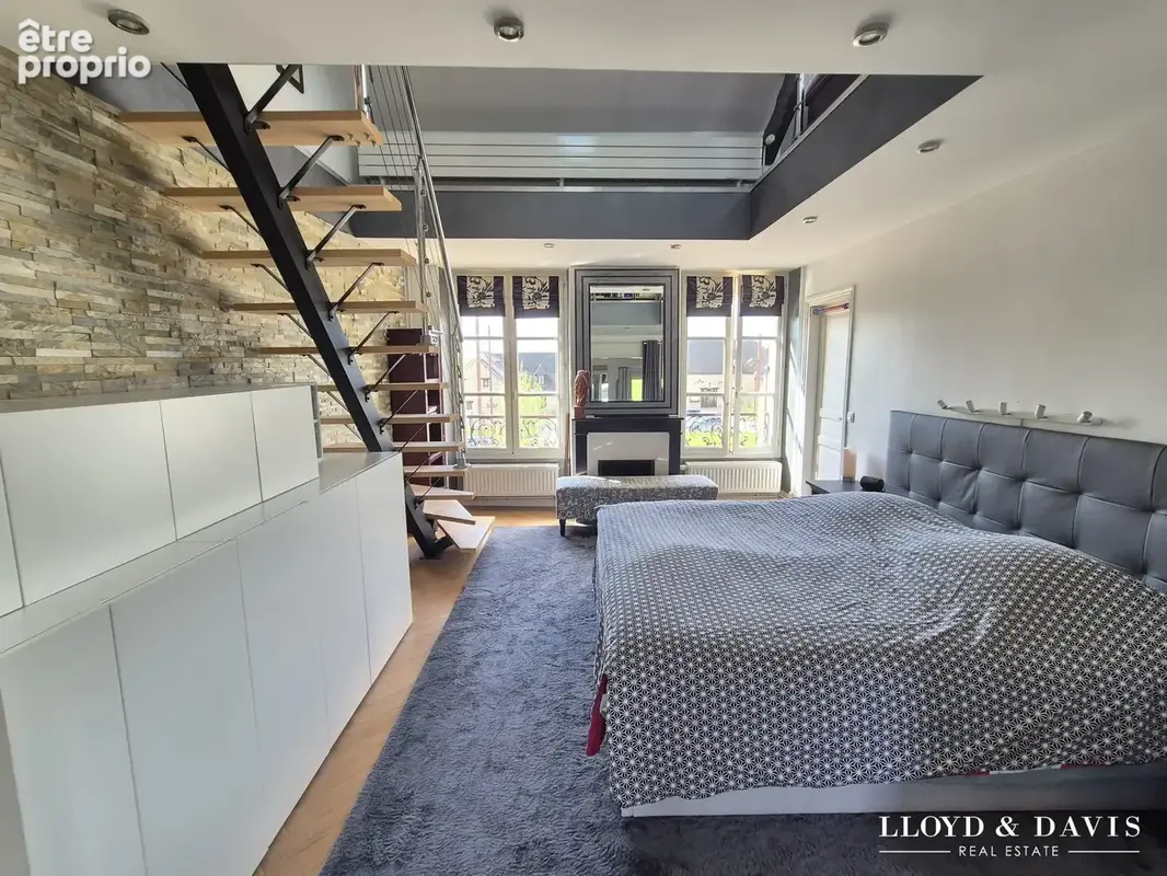 Maison 277 m² à Marolles-En-Brie  - photo 6