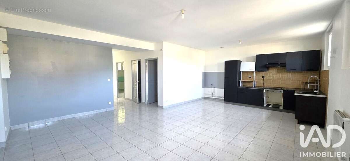 Appartement 617 m² à Varennes-Sur-Seine  - photo 5
