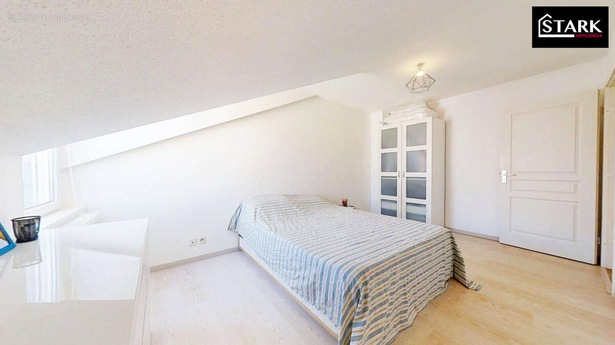 Appartement 86 m² à Belfort  - photo 7