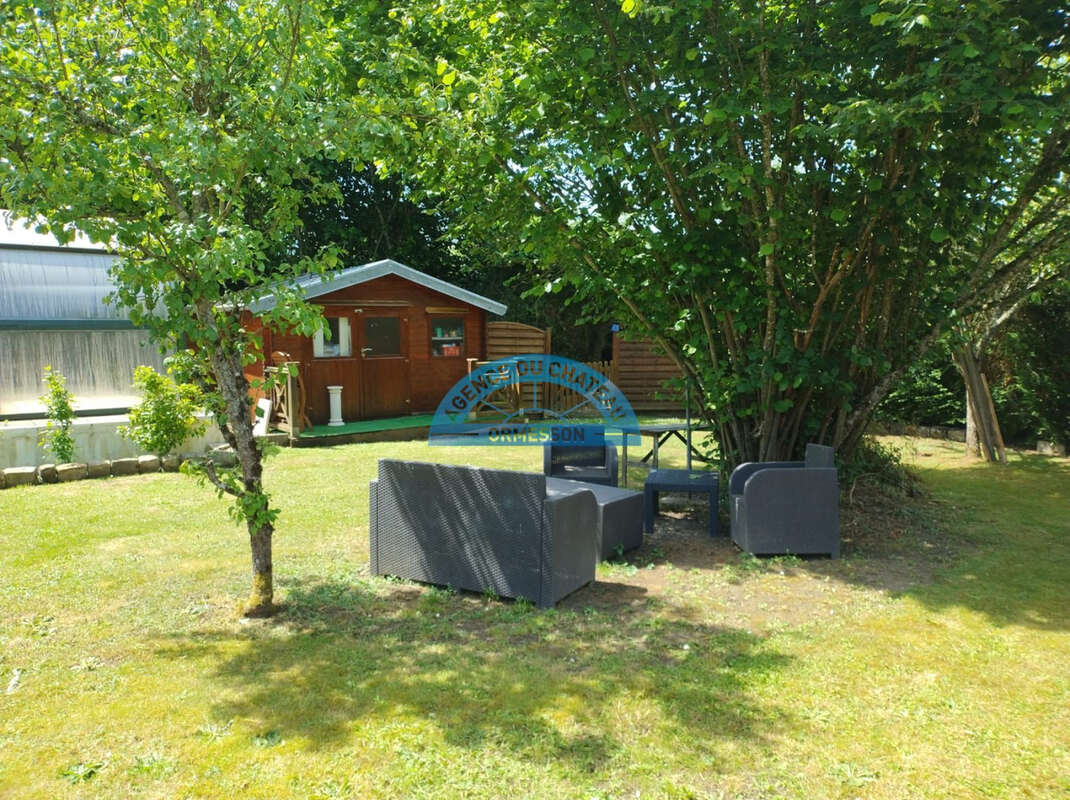 Maison à CHAMPIGNELLES