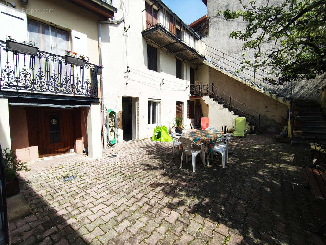 Maison à SAINT-CHAMOND