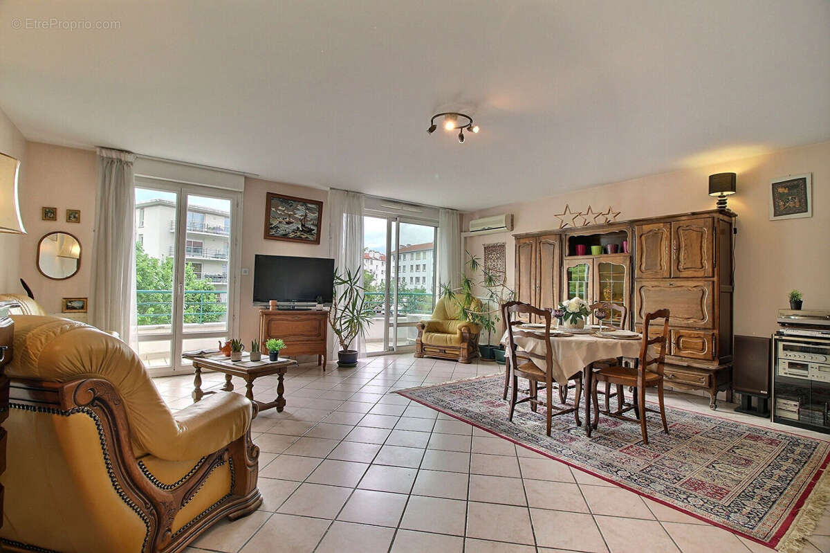 Appartement à CLERMONT-FERRAND