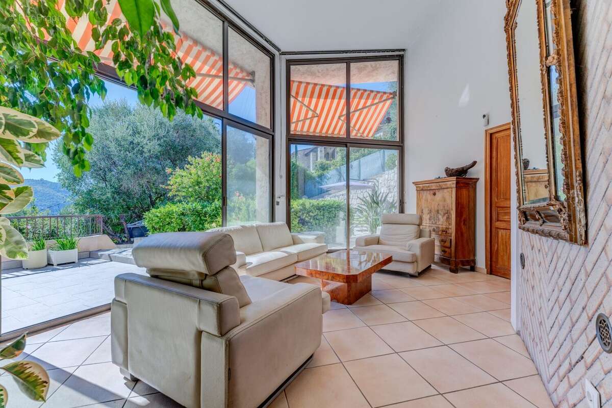 Maison à LA TRINITE