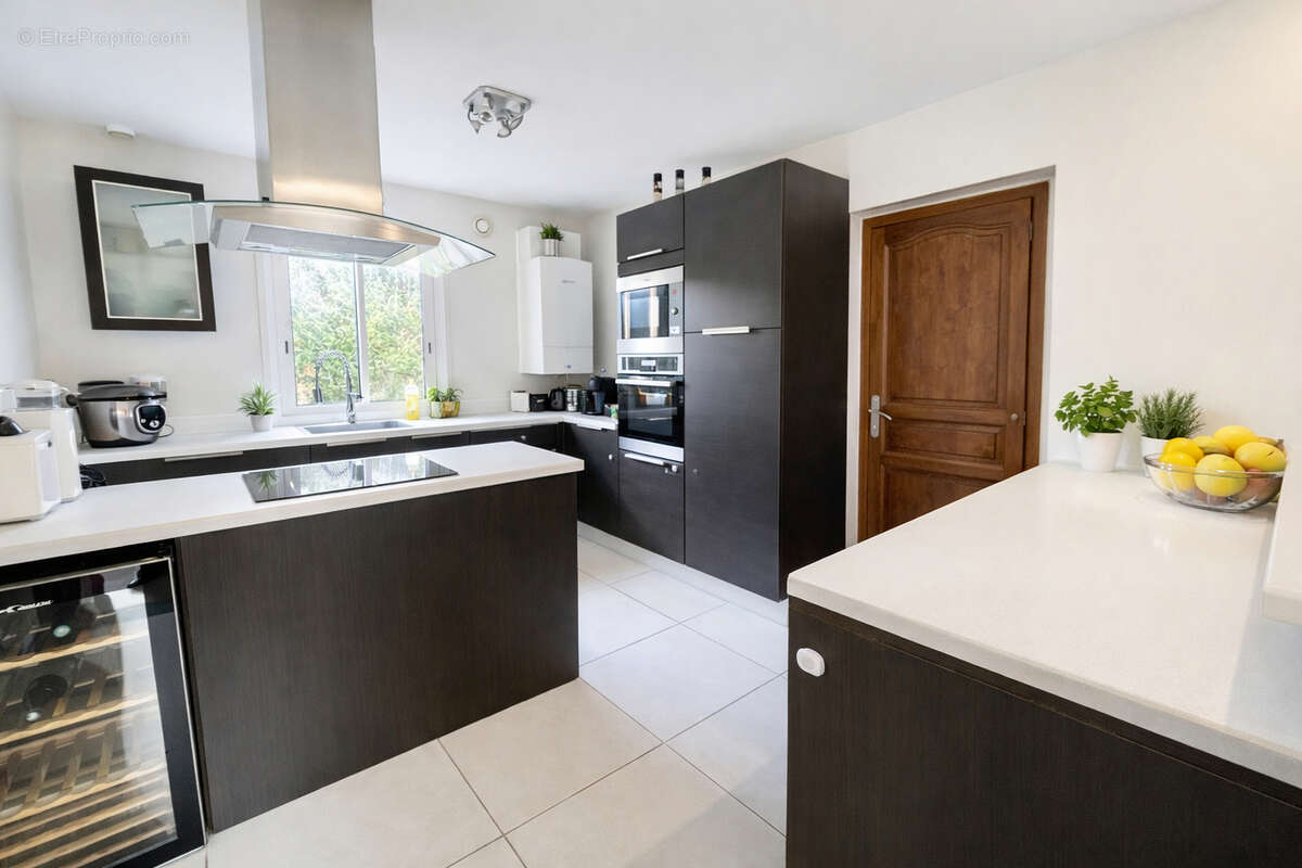 Maison à LA CHAPELLE-EN-SERVAL