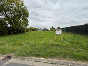 Terrain à CHAUNY