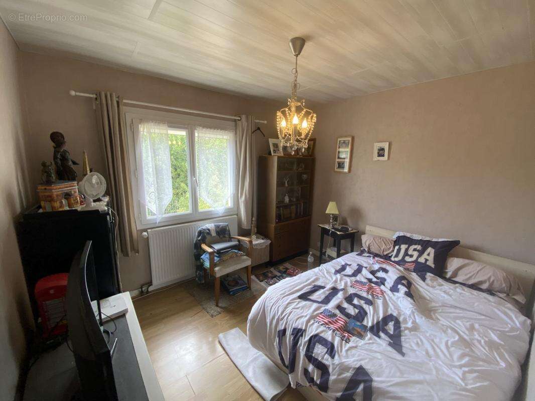 Au calme et sans vis à vis, au cœur de Domois, Maison de caractère avec grand terrain - photo 12