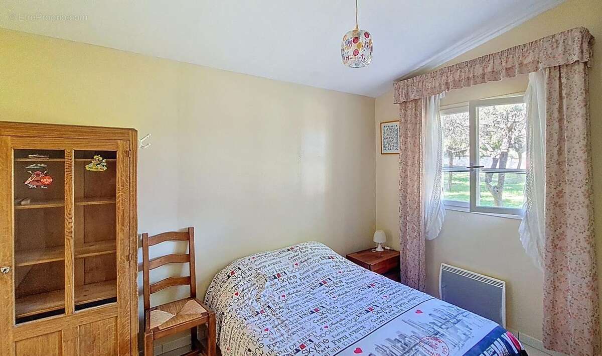 Maison avec dépendance, terrain 10 450m² - photo 15