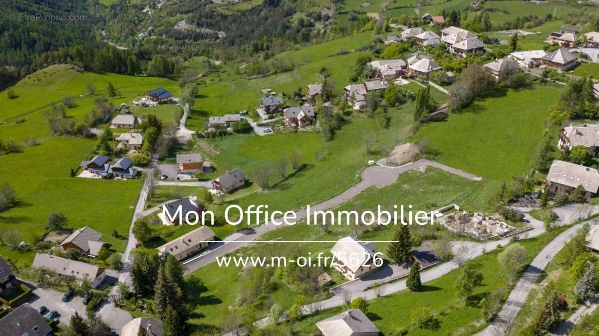 Terrain à LES ORRES