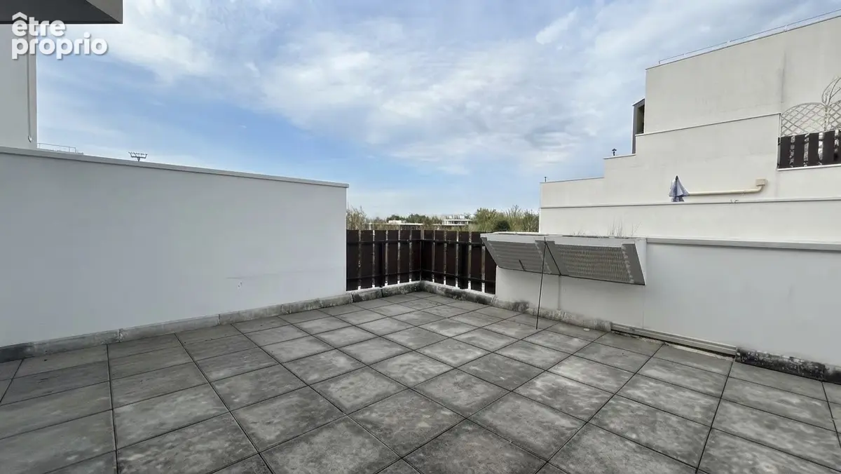 Photo Appartement à Evry au prix de 108 600€