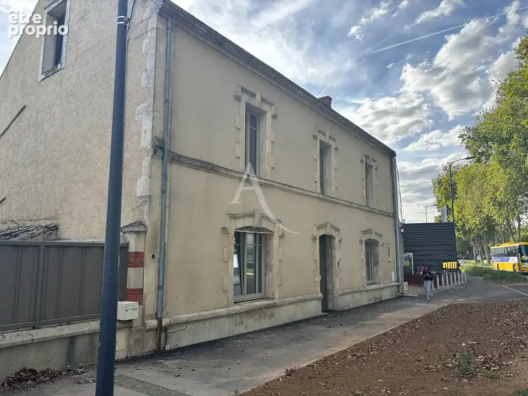 Maison à FONTENAY-LE-COMTE