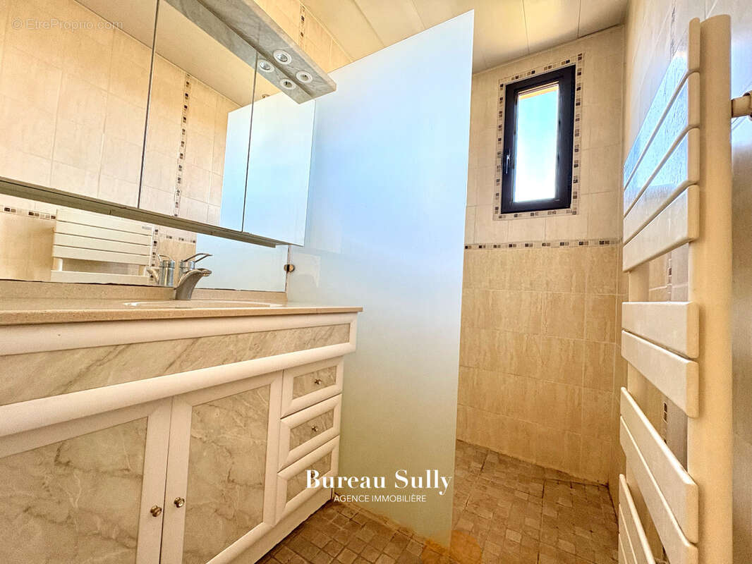 Maison à VILLARS-LES-DOMBES