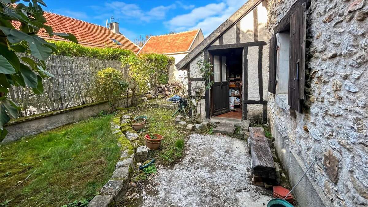 Maison à REAU