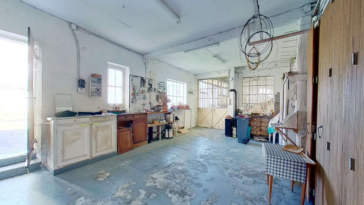 Maison à FAINS-VEEL