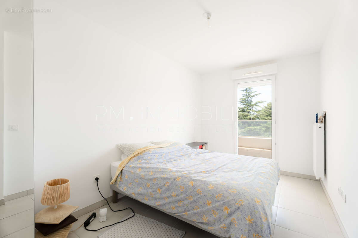Appartement à MARSEILLE-13E