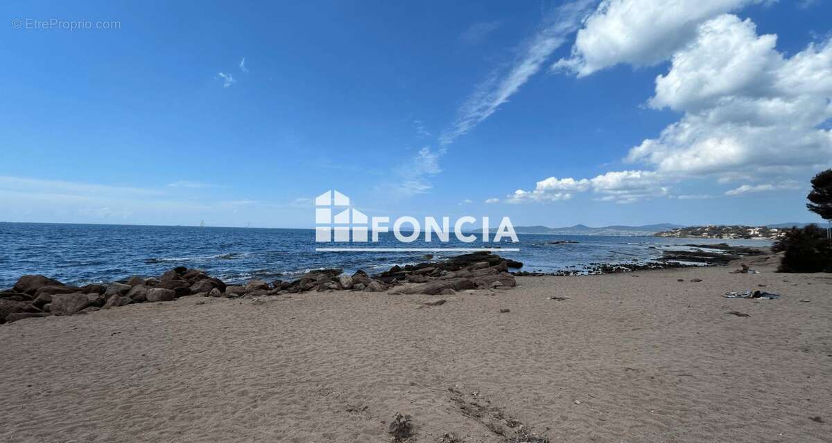 Appartement à SAINT-RAPHAEL