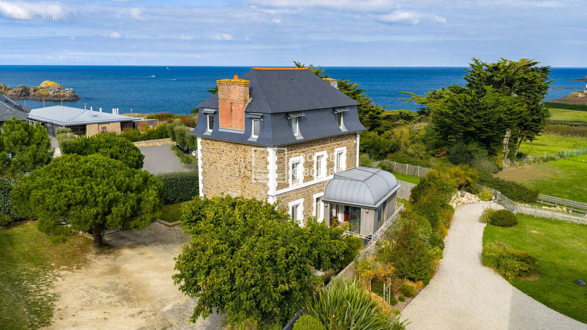 Maison à SAINT-MALO
