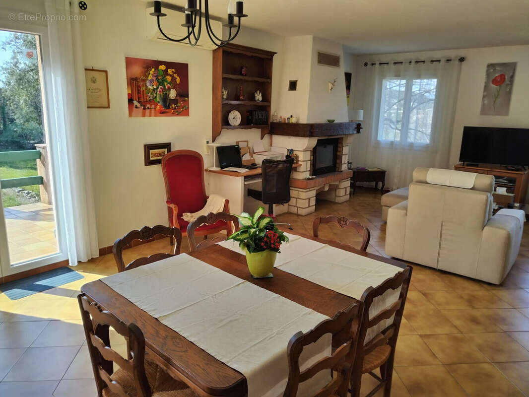 Maison à TRANS-EN-PROVENCE