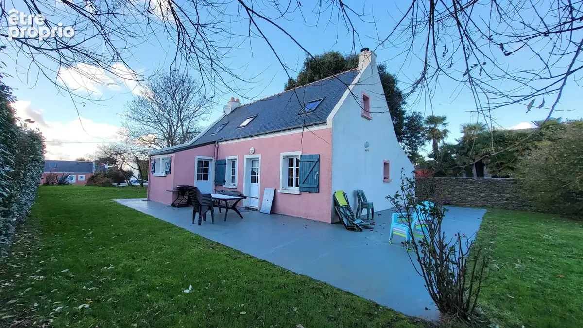Maison à LE PALAIS