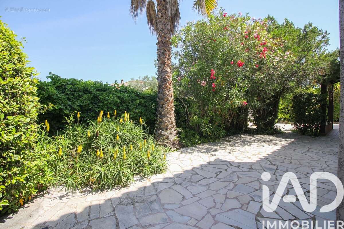 Photo 4 - Maison à ANTIBES