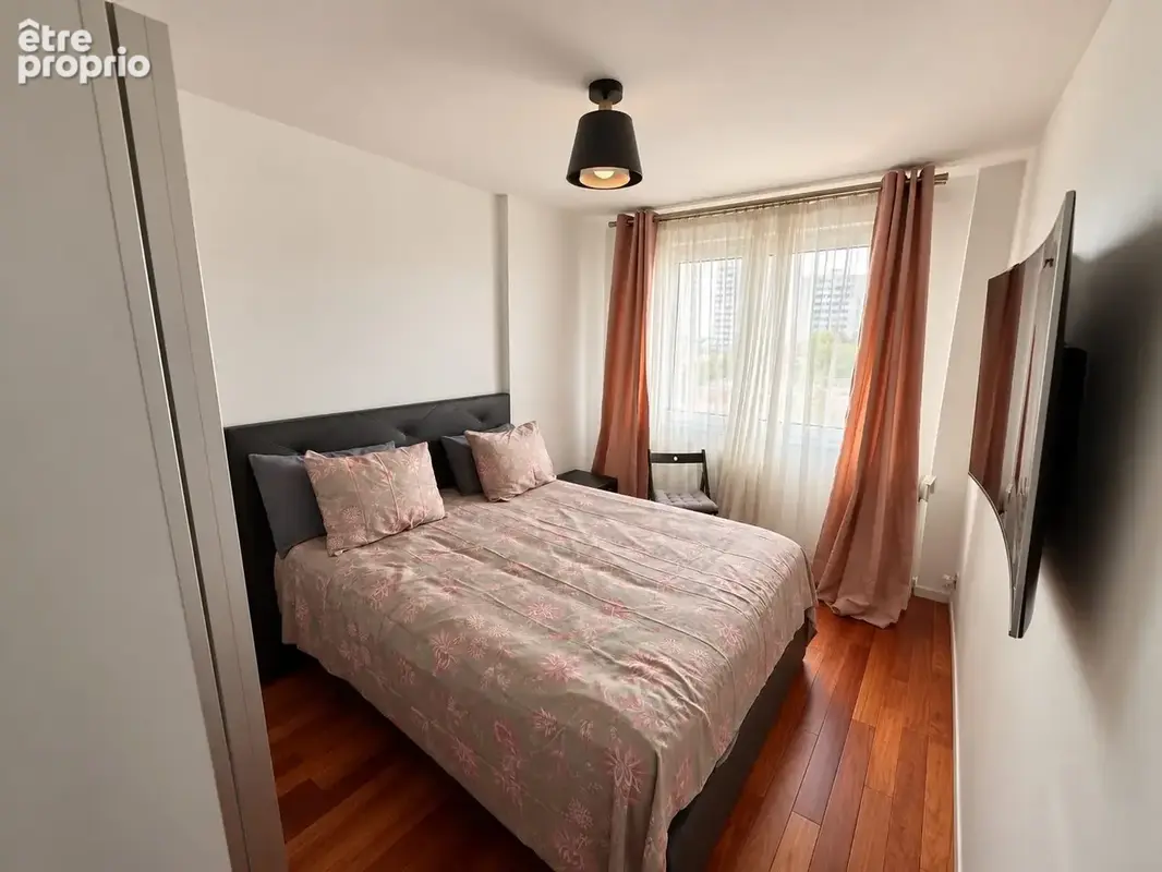 Appartement 5 pièces 136 m² à vendre à Charenton-Le-Pont (94220) - photo 4