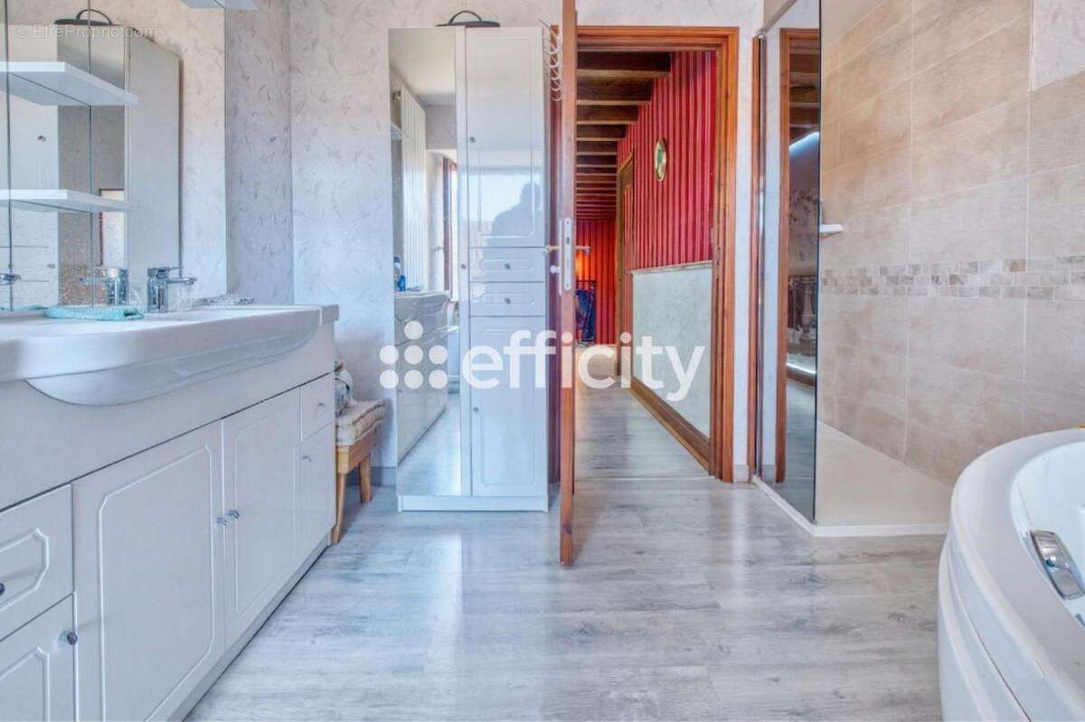 Maison 159 m² à Segonzac  - photo 15