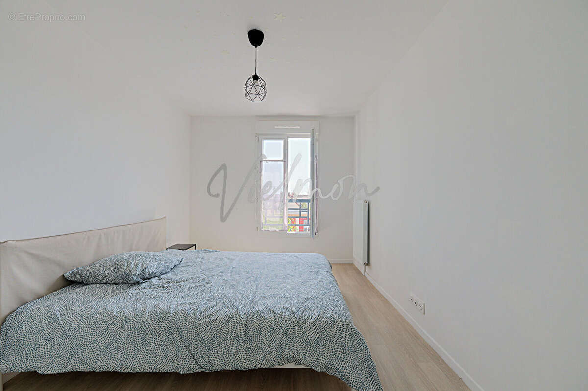 Appartement à LE BLANC-MESNIL