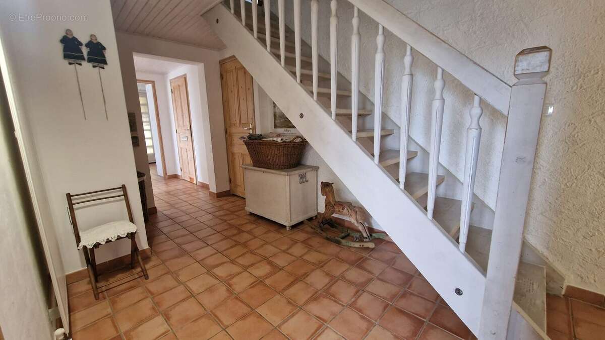 Maison 110 m² à Vercheny  - photo 5